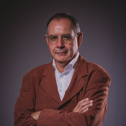 Prof van Zyl, CSIR Board member