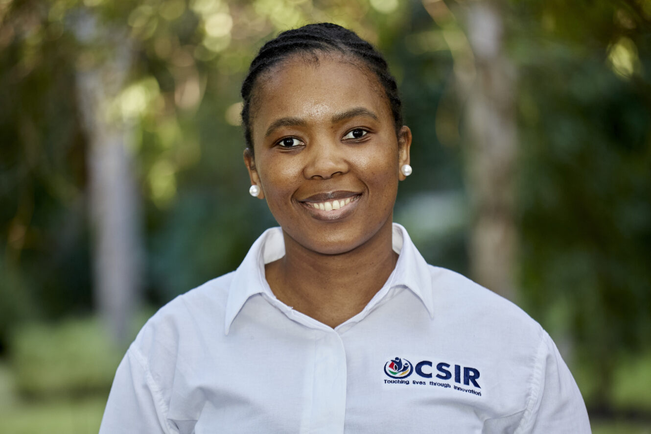CSIR senior researcher Dr Zanele Ntshidi