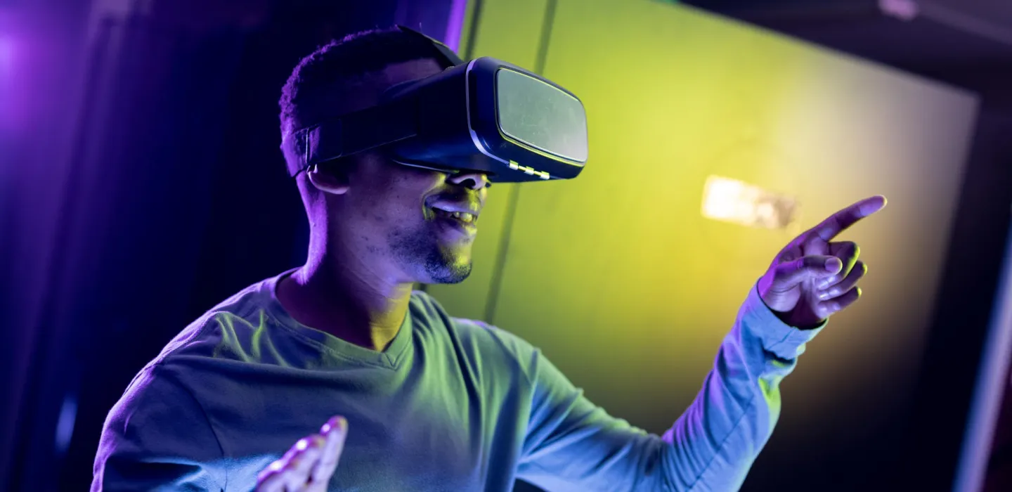 Emerging Digital Technologies for the Fourth Industrial Revolution Research Centre 