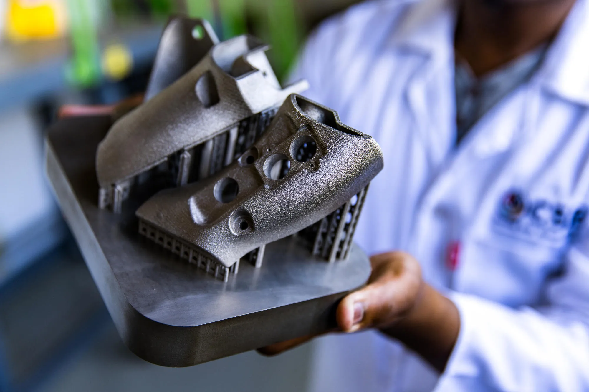 Metal additive manufacturing